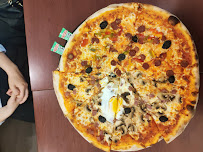 Plats et boissons du Pizzas à emporter L’AS de PIZZ - Pizzeria du Vieux-Lyon - n°10
