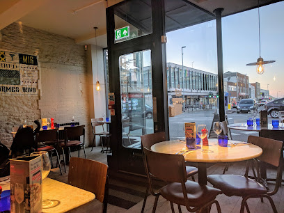 Pizza Express - 5 Bath Rd, Old Town, Swindon SN1 4AS, United Kingdom