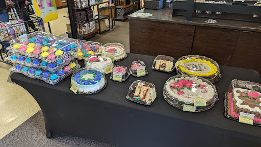 Grocery Store «Safeway», reviews and photos, 645 N San Antonio Rd, Mountain View, CA 94040, USA