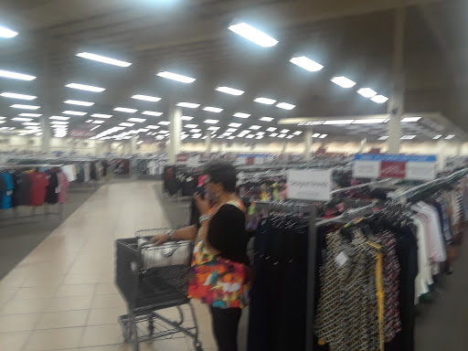 Clothing Store «Burlington Coat Factory», reviews and photos, 6725 E Black Horse Pike, Egg Harbor Township, NJ 08234, USA