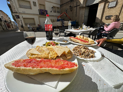 Bar l,Oliva - Plaça de l,Església, 2, 03850 Beniarrés, Alicante, Spain