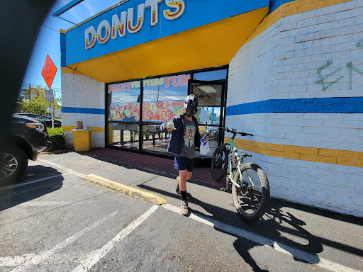 Donut Shop «Heavenly Donuts», reviews and photos, 1915 N Lombard St, Portland, OR 97217, USA