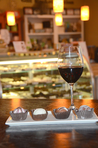 Wine Bar «WineStyles of West Des Moines», reviews and photos, 5515 Mills Civic Pkwy #120, West Des Moines, IA 50266, USA