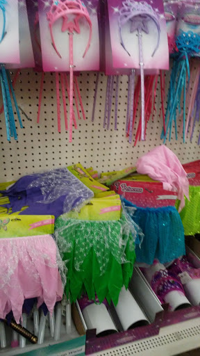 Dollar Store «Dollar Tree», reviews and photos, 14804 Olympic Dr, Clearlake, CA 95422, USA