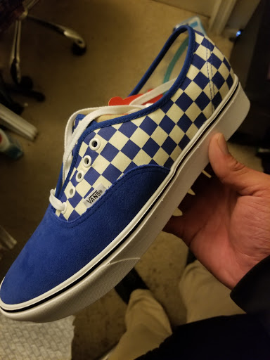 Shoe Store «Vans», reviews and photos, 10300 Little Patuxent Pkwy #2630, Columbia, MD 21044, USA