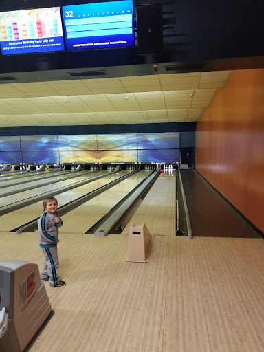 Bowling Alley «West Acres Bowl», reviews and photos, 3402 Interstate Blvd S, Fargo, ND 58103, USA