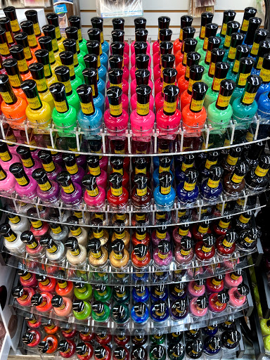 Beauty Supply Store «Lee Beauty Supply Corporation», reviews and photos, 15550 Grand River Ave, Detroit, MI 48227, USA