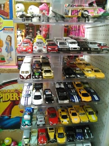 Shopping Mall «Ford City Mall», reviews and photos, 7601 S Cicero Ave, Chicago, IL 60652, USA