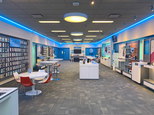 Cell Phone Store «AT&T», reviews and photos, 1617 N Damen Ave, Chicago, IL 60647, USA