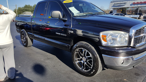 Chrysler Dealer «Bill Boruff Ram SuperCenter», reviews and photos, 120 Auto Ln, Sparta, TN 38583, USA