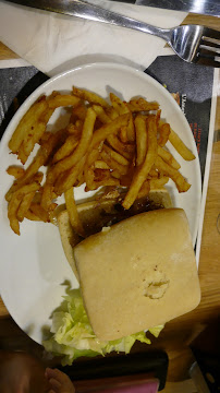 Frite du Restaurant de hamburgers Un burger dans la cuisine - Saint Jean - n°12