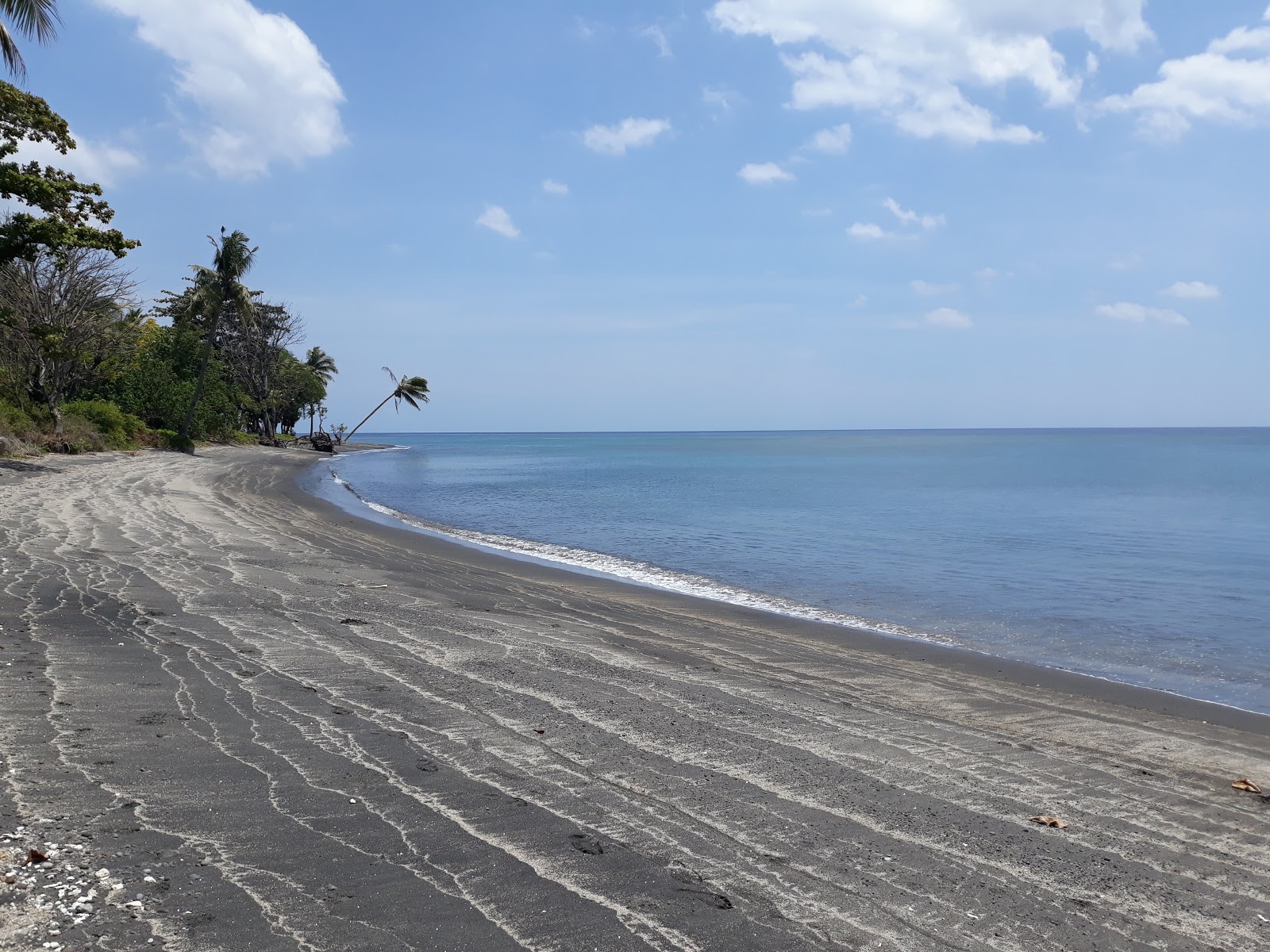 Photo de Montong Pal Beach avec droit et long