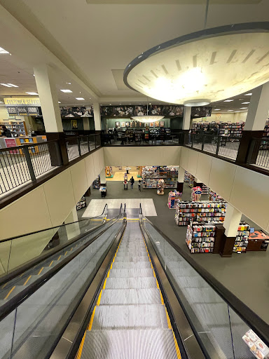 Book Store «Barnes & Noble», reviews and photos, 1150 El Camino Real, San Bruno, CA 94066, USA