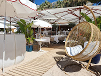 Atmosphère du Restaurant français CBeach - Plage Restaurant Cannes - n°16