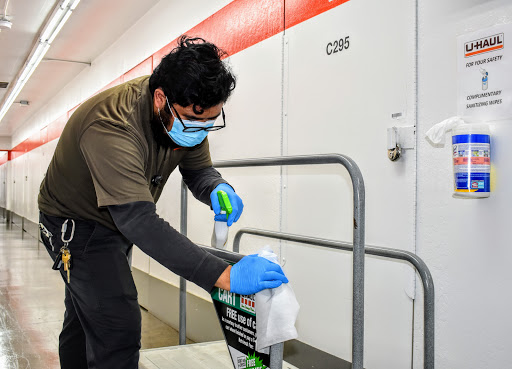 Truck Rental Agency «U-Haul Moving & Storage of Thornton», reviews and photos, 4833 Thornton Ave, Fremont, CA 94536, USA