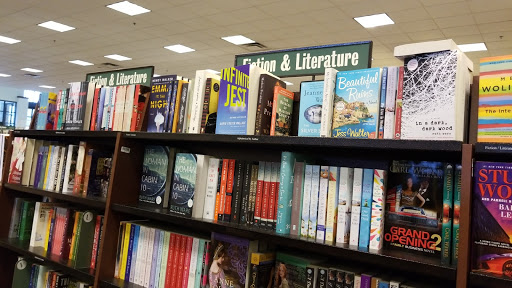 Book Store «Barnes & Noble», reviews and photos, 20600 N Rand Rd, Deer Park, IL 60010, USA