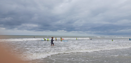 Carakas Surf School à Vendays-Montalivet