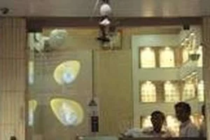 Suresh Jewellers and Financiers - SPOT CASH FOR OLD GOLD image