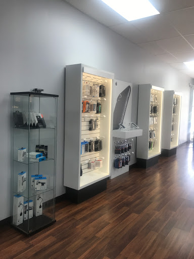 Cell Phone Store «GoWireless Verizon Authorized Retailer», reviews and photos, 1465 Hudson Bridge Rd Suite 107, Stockbridge, GA 30281, USA