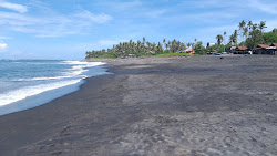 Foto de Lepang Beach com relativamente limpo nível de limpeza