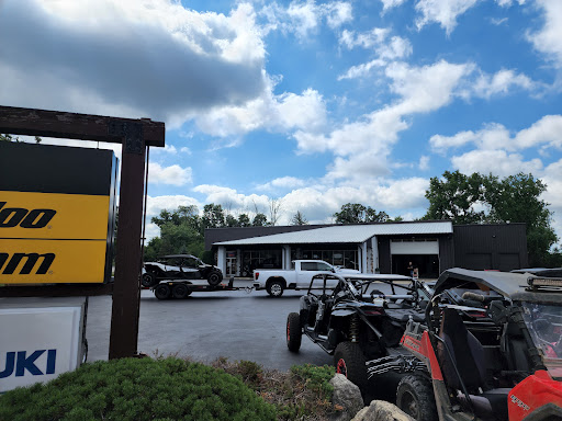 Motorsports Store «Nielsen Enterprises», reviews and photos, 130 S Milwaukee Ave, Lake Villa, IL 60046, USA