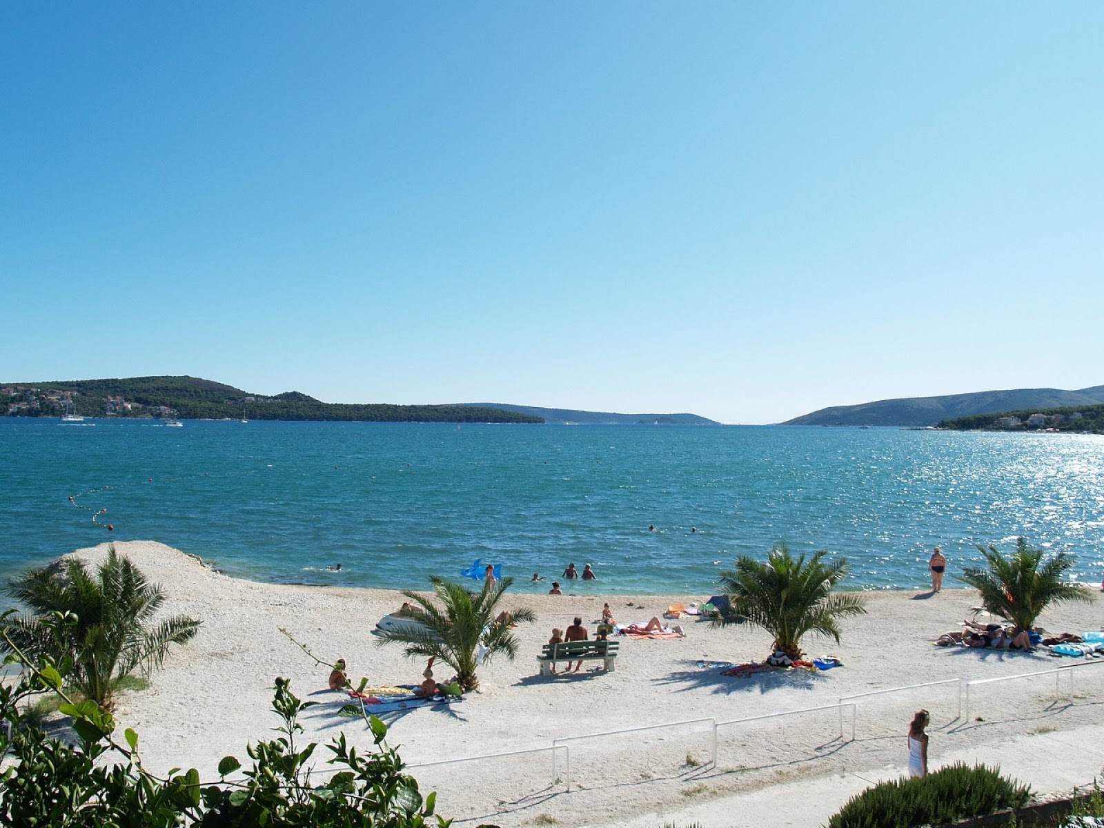 Foto de Praia de Seget com muito limpo nível de limpeza