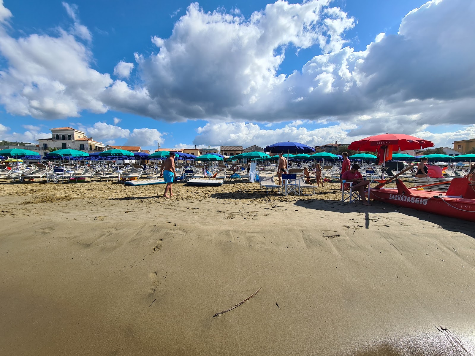 Marina di Casal Velino Beach'in fotoğrafı - Çocuklu aile gezginleri için önerilir