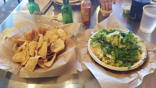 Mexican Restaurant «QDOBA Mexican Eats», reviews and photos, 1408 E Golf Rd A, Schaumburg, IL 60173, USA