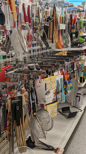 Clothing Store «Ross Dress for Less», reviews and photos, 2415 NW Kings Blvd, Corvallis, OR 97330, USA