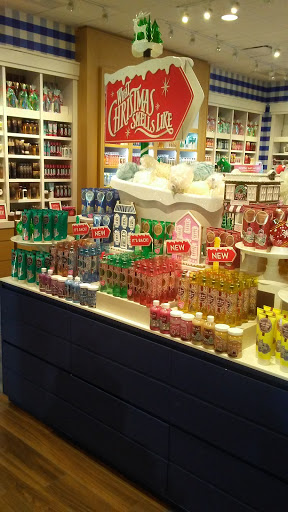 Beauty Supply Store «Bath & Body Works», reviews and photos, 34986 Midway Outlet Dr, Rehoboth Beach, DE 19971, USA