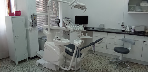 Lucchesi Dental - Dentistas Ulldecona en Ulldecona, Tarragona