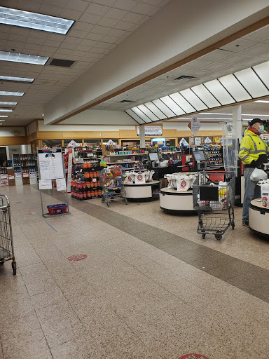 Grocery Store «Cash Saver Food Outlet», reviews and photos, 1320 E Euclid Ave, Des Moines, IA 50313, USA