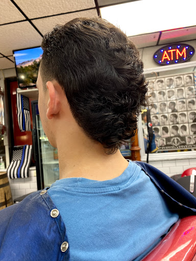 Barber Shop «Classic Barbers Shop», reviews and photos, 6226 S Dixie Hwy, South Miami, FL 33143, USA