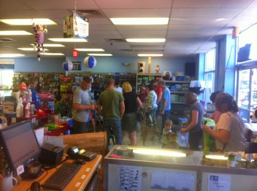 Pet Supply Store «General Store For Pets», reviews and photos, 204 US-1, Falmouth, ME 04105, USA