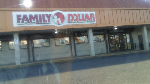 Family Dollar, 4795 Marlboro Pike, Capitol Heights, MD 20743, USA, 