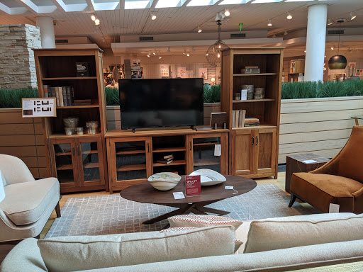 Furniture Store «Crate and Barrel», reviews and photos, 530 Stanford Shopping Center, Palo Alto, CA 94304, USA