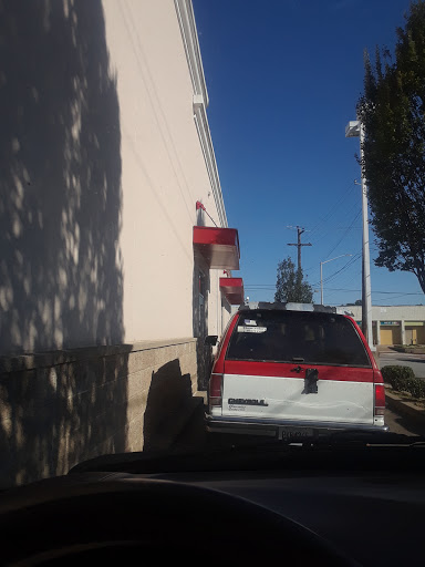 Bakery «Krispy Kreme Doughnuts», reviews and photos, 633 Evans St SW, Atlanta, GA 30310, USA