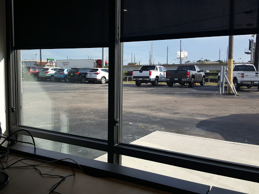 Used Car Dealer «DriveTime Used Cars», reviews and photos, 17930 Northwest Fwy, Houston, TX 77065, USA