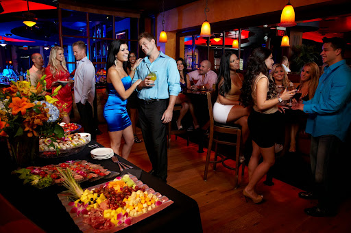 Places to dance cheap in Miami