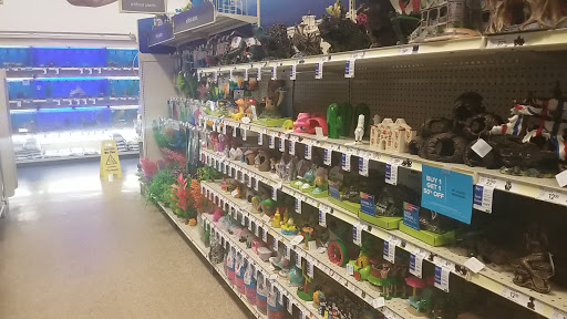 Pet Supply Store «PetSmart», reviews and photos, 3439 Princeton Rd, Hamilton, OH 45011, USA