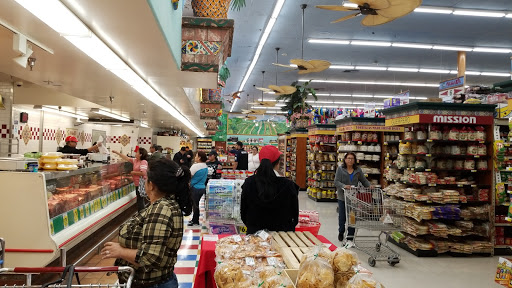 Supermarket «Vallarta Supermarkets», reviews and photos, 757 S Workman St, San Fernando, CA 91340, USA