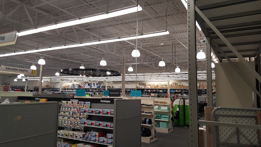 Office Supply Store «Staples», reviews and photos, 1306 E Belt Line Rd, Richardson, TX 75081, USA