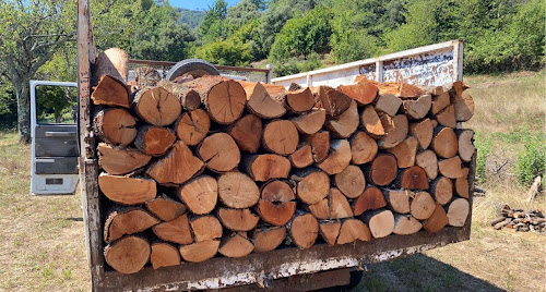 Magasin de bois de chauffage MDS Paysage & Forêt Thoiras