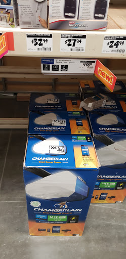 Auto Parts Store «AutoZone», reviews and photos, 524 W Perkins Ave, McFarland, CA 93250, USA