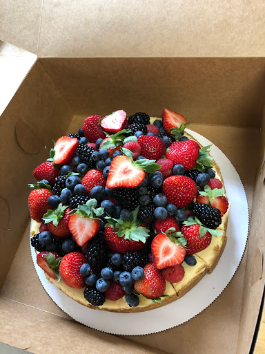 Bakery «Grand Finale Desserts and Pastries», reviews and photos, 225 Franklin Ave, Grand Haven, MI 49417, USA