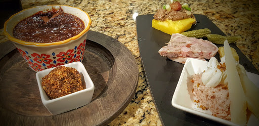 Wine Bar «WineStyles of West Des Moines», reviews and photos, 5515 Mills Civic Pkwy #120, West Des Moines, IA 50266, USA