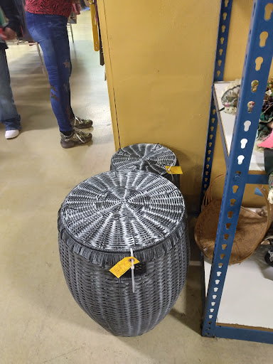 Thrift Store «Community Thrift Stores», reviews and photos, 1047 SE Military Dr, San Antonio, TX 78214, USA