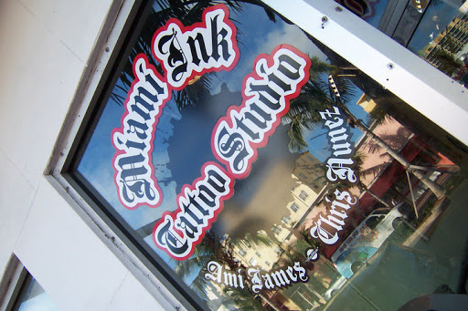 Tattoo Shop «Love Hate Tattoo Studio», reviews and photos, 1360 Washington Ave, Miami Beach, FL 33139, USA