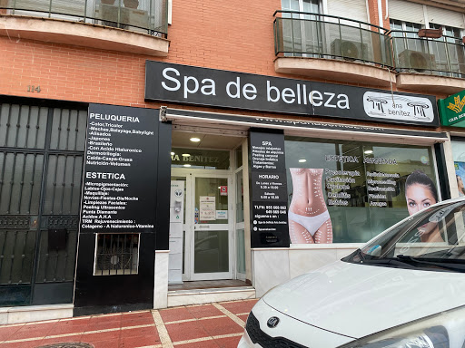 Clínica Veterinaria Poveda en Roquetas de Mar