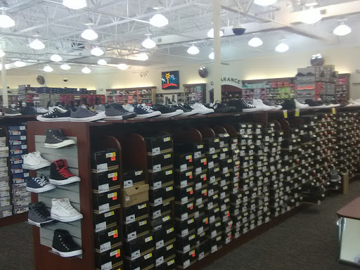 Shoe Store «Shoe Dept.», reviews and photos, 7201 SE 29th St #201, Midwest City, OK 73110, USA
